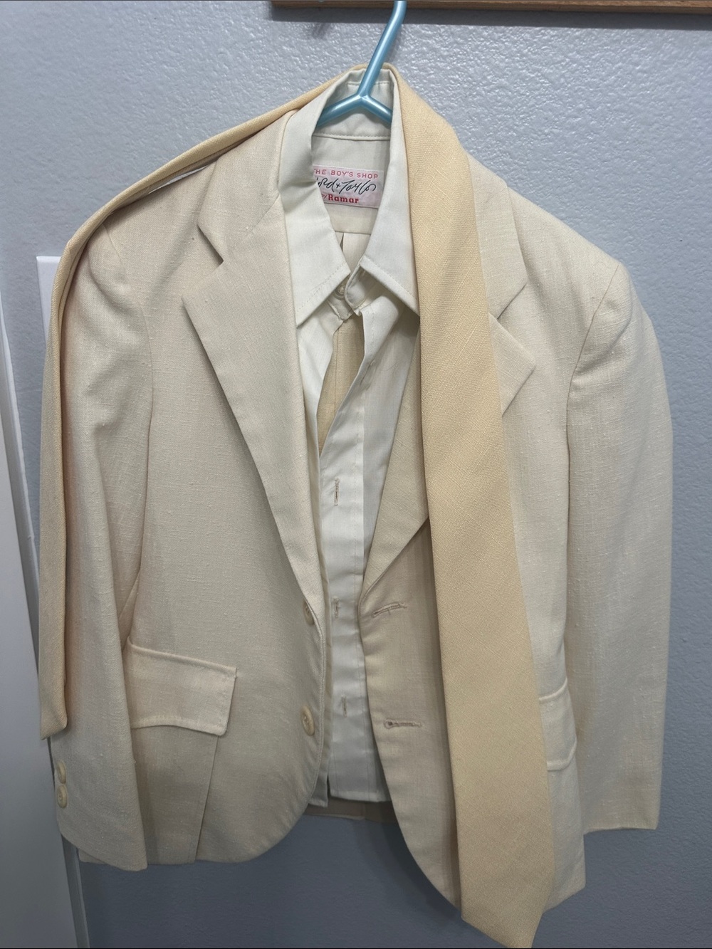 Cream Four- Piece Suit Jacket with Pants, Vest & Tie - Classic Boy’s Blazer Set